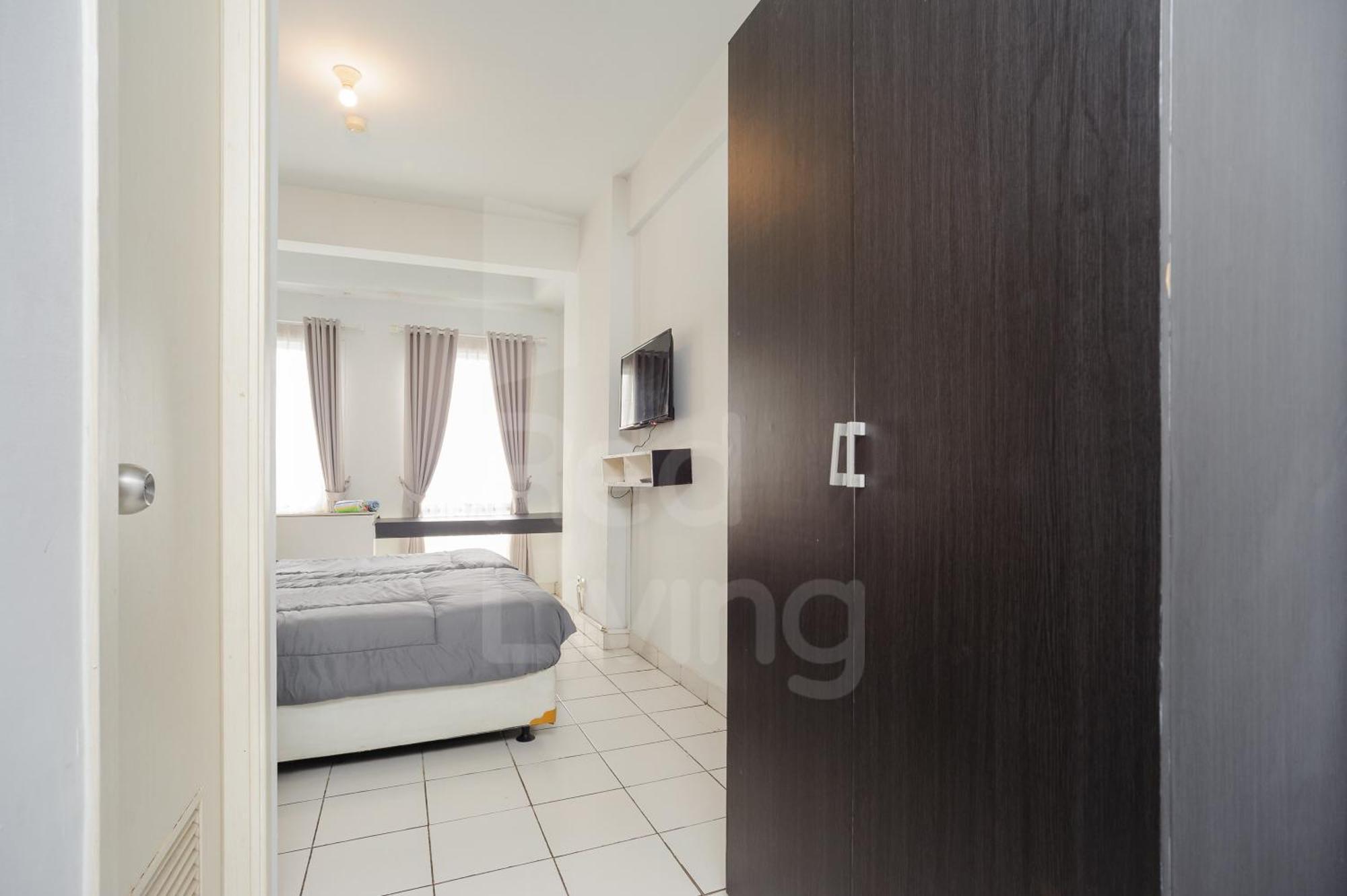 Apartemen Redliving Patra Land Urbano - Alfa Tower East *